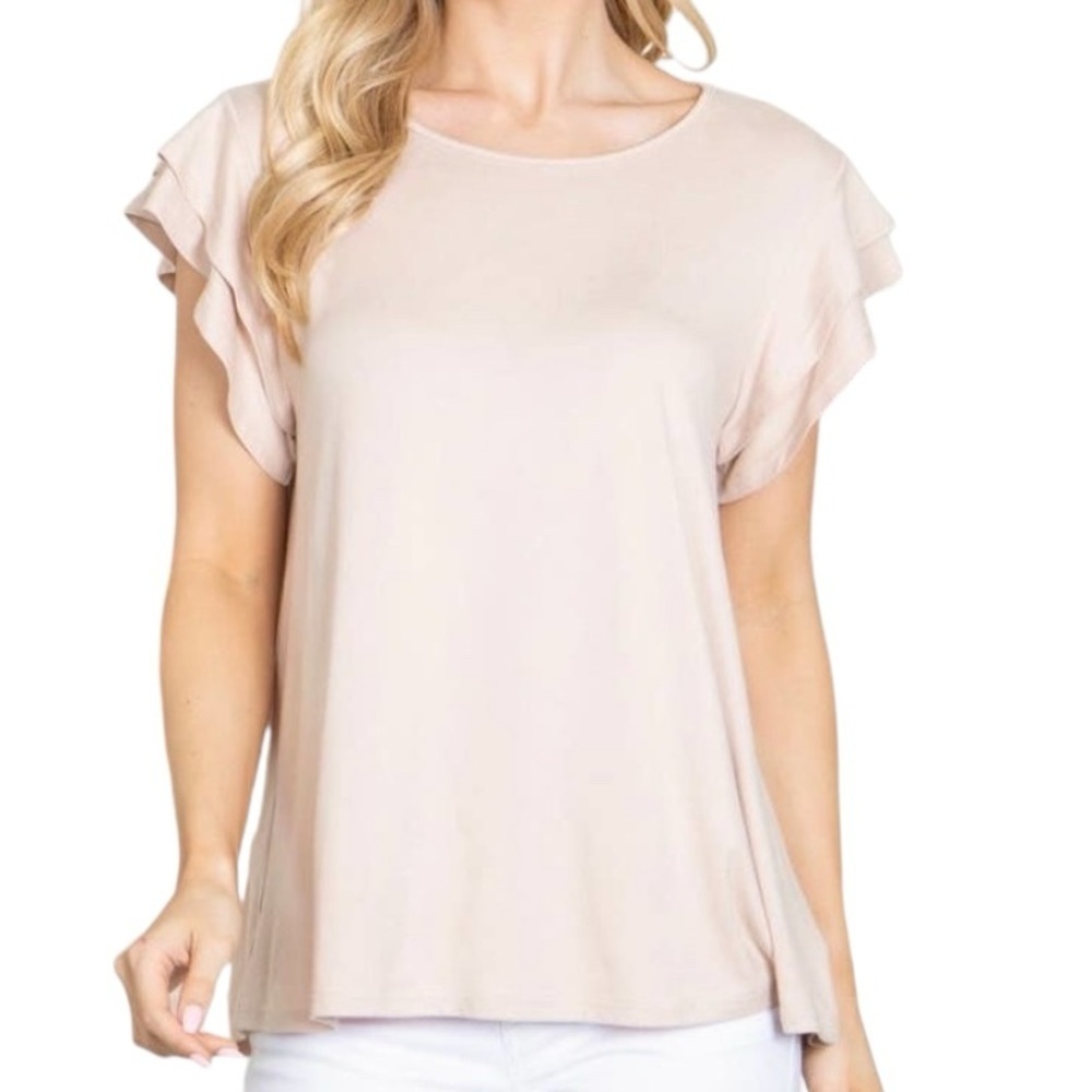 NWT YOU & ME Cream Short Tiered Ruffle Sleeve Top Blouse Size Medium